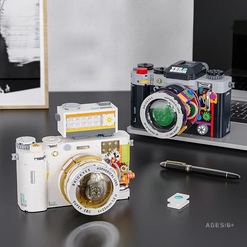 Model aparatu fotograficznego  – Collectible Vintage Cameras recenzja i cena